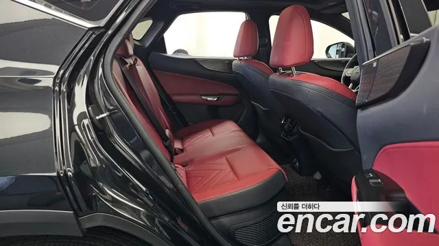Lexus NX 2025 thumb 12