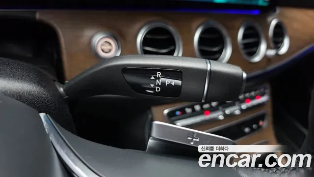 Mercedes-Benz E-Класс 2022 thumb 8