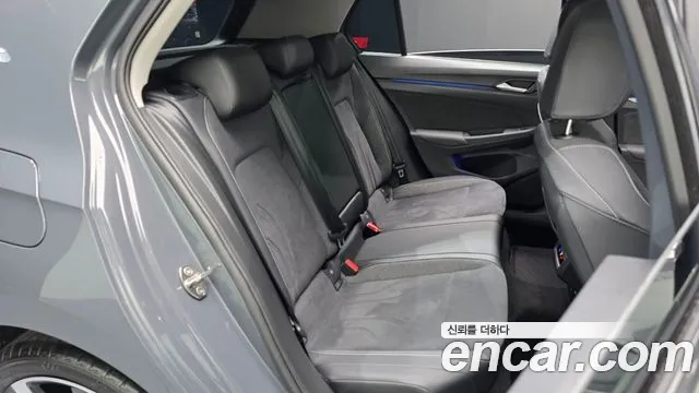 Volkswagen Golf Sportsvan 2025 thumb 11