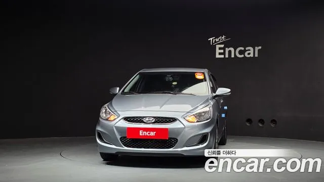 Hyundai Accent 2018 thumb 3