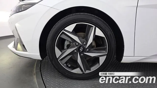 Hyundai Avante 2021 thumb 5