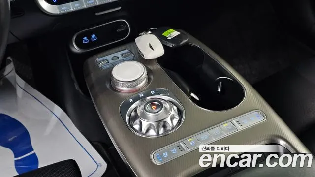 Genesis GV60 2022 thumb 9