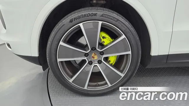 Porsche Cayenne 2020 thumb 5