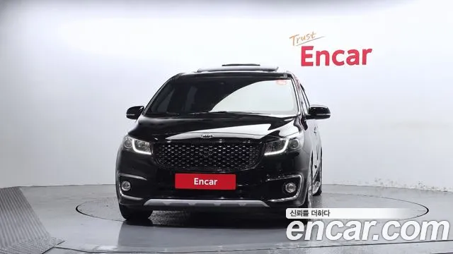 Kia Carnival 2016 thumb 3