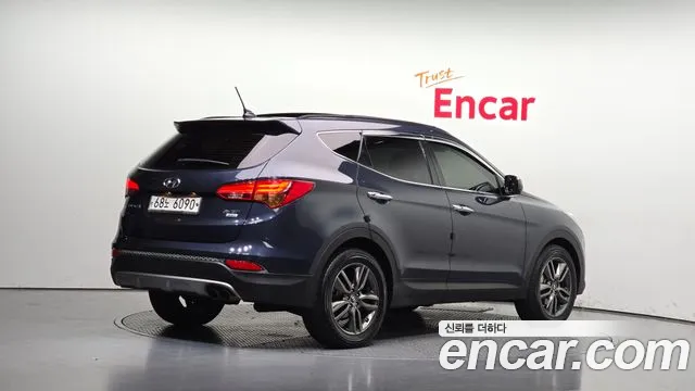 Hyundai Santa Fe 2014 thumb 2