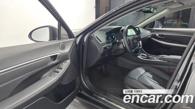Hyundai Sonata 2021 thumb 10