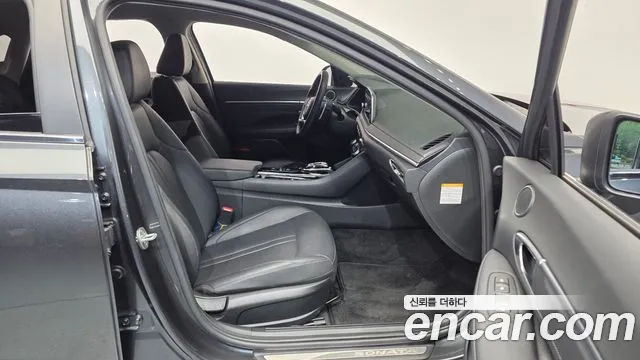 Hyundai Sonata 2021 thumb 11