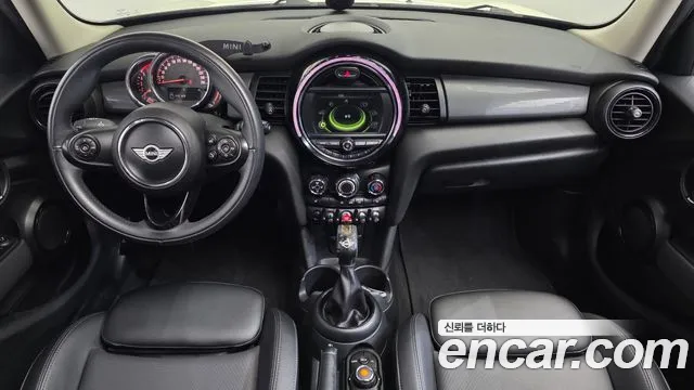 MINI Hatch 2017 thumb 7
