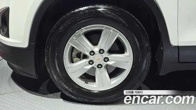 ChevroletGMDaewoo Tracker 2014 thumb 5