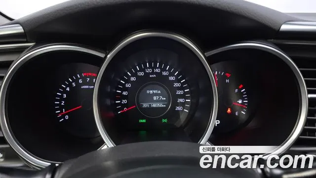 Kia K5 2014 thumb 7