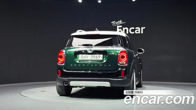 MINI Countryman 2019 thumb 4