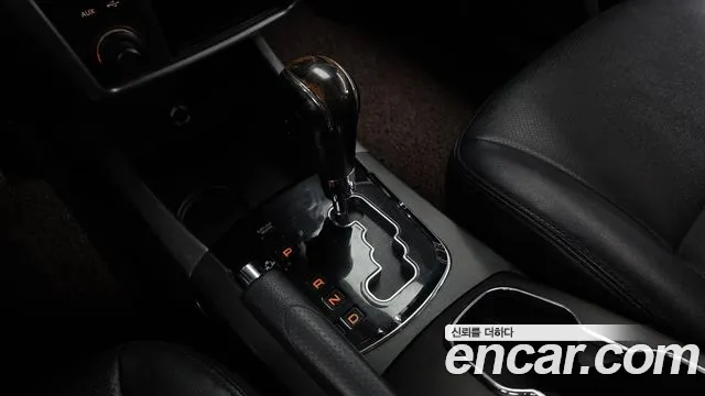 KG_Mobility_Ssangyong KORANDO 2015 thumb 9