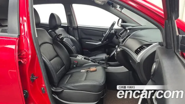 KG_Mobility_Ssangyong KORANDO 2015 thumb 11