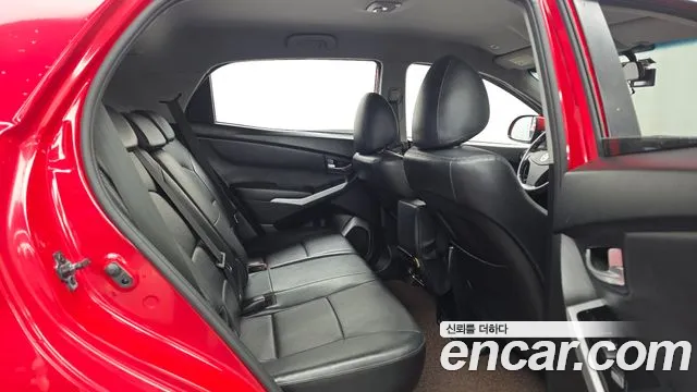 KG_Mobility_Ssangyong KORANDO 2015 thumb 12