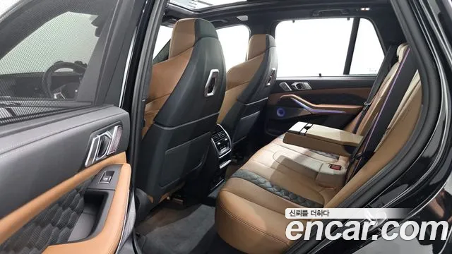 BMW X5M 2026 thumb 11