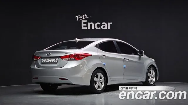 Hyundai Avante 2012 thumb 2