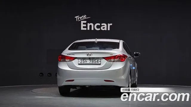 Hyundai Avante 2012 thumb 4
