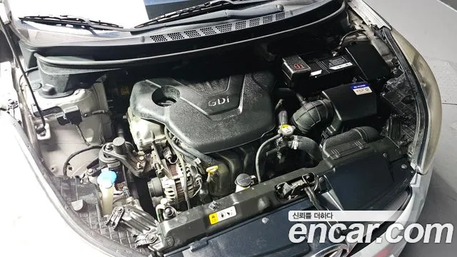 Hyundai Avante 2012 thumb 6