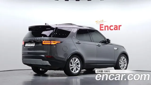 Land Rover Discovery 2019 thumb 2