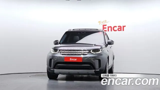 Land Rover Discovery 2019 thumb 3