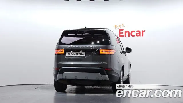 Land Rover Discovery 2019 thumb 4