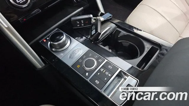 Land Rover Discovery 2019 thumb 9