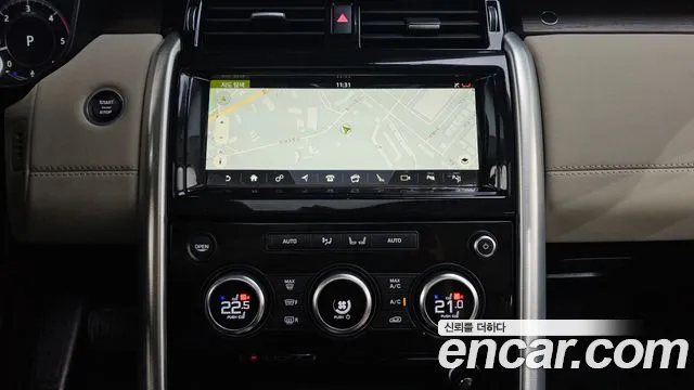 Land Rover Discovery 2019 thumb 12