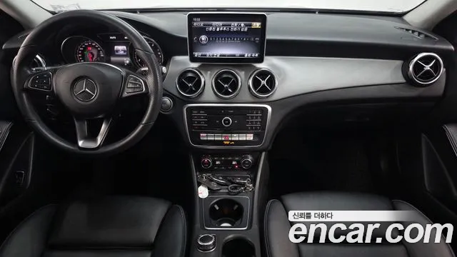 Mercedes-Benz GLA 2019 thumb 7