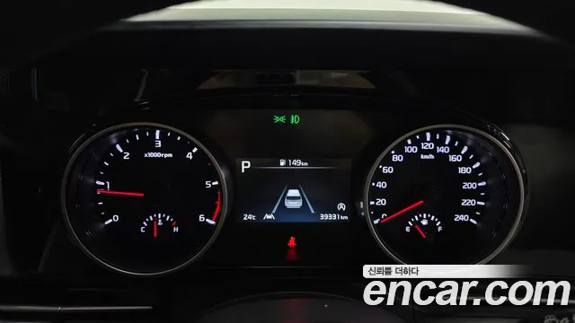 Kia Carnival 2021 thumb 8