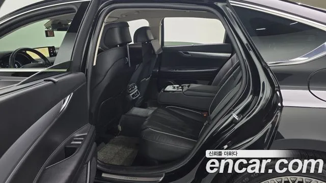Genesis G80 2023 thumb 11
