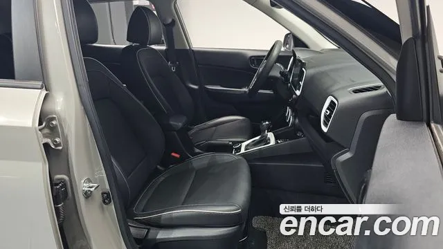Hyundai Venue 2021 thumb 11