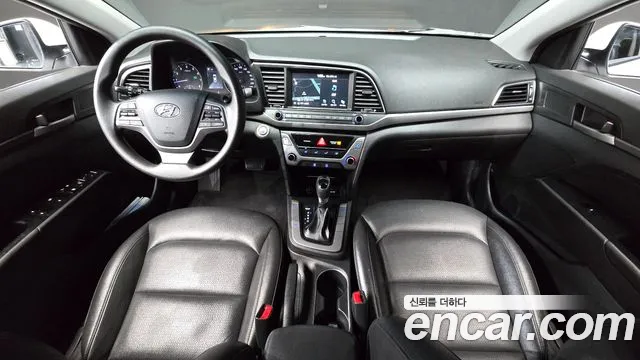 Hyundai Avante 2018 thumb 7