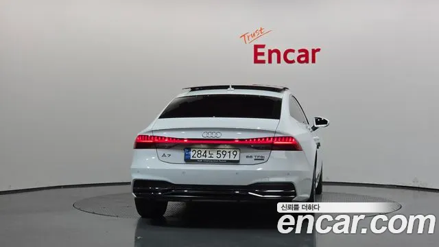 Audi A7 2020 thumb 4
