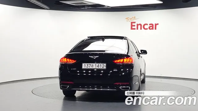Genesis G80 2016 thumb 4