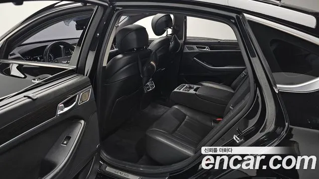 Genesis G80 2016 thumb 12
