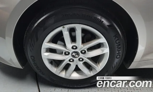 Kia K5 2012 thumb 4