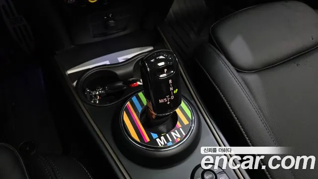 MINI Countryman 2024 thumb 9