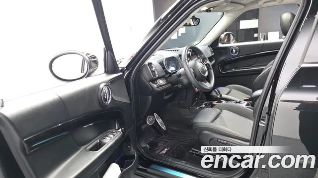 MINI Countryman 2024 thumb 10