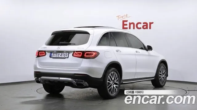 Mercedes-Benz GLC 2022 thumb 2