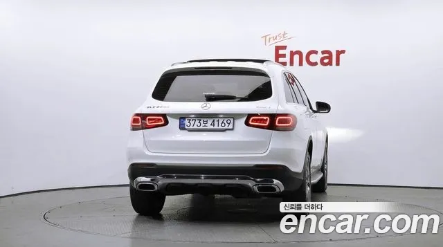 Mercedes-Benz GLC 2022 thumb 4