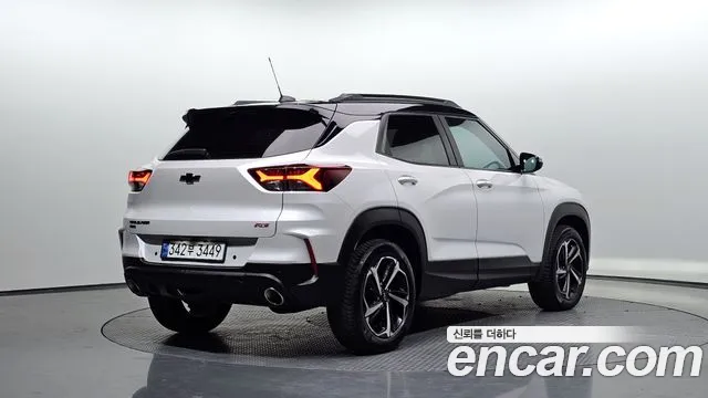 ChevroletGMDaewoo TrailBlazer 2023 thumb 2
