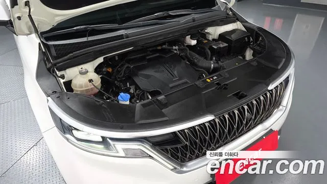 Kia Carnival 2021 thumb 6