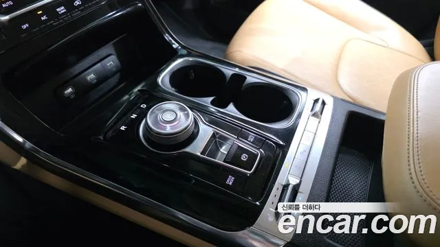 Kia Carnival 2021 thumb 9