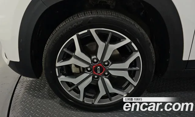 Kia Seltos 2019 thumb 5