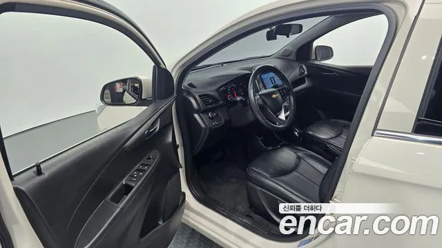 ChevroletGMDaewoo Spark 2017 thumb 11