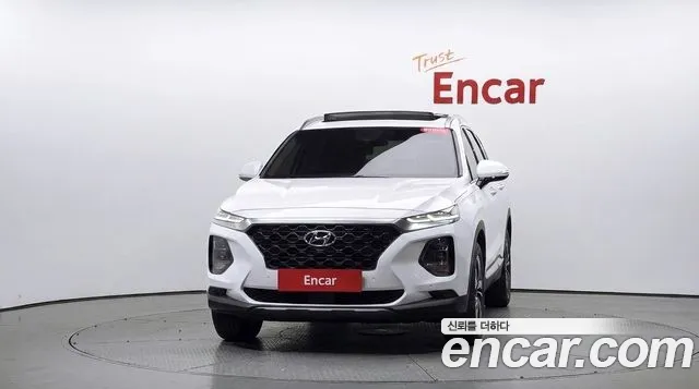 Hyundai Santa Fe 2018 thumb 2