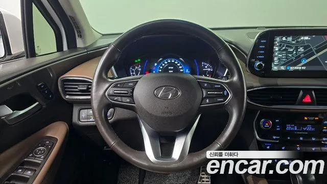 Hyundai Santa Fe 2018 thumb 12