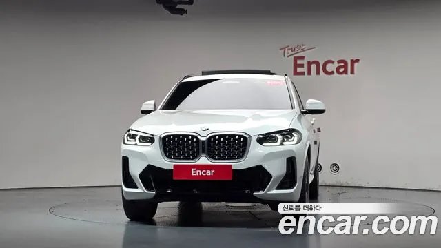 BMW X4 2023 thumb 2