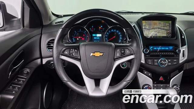 ChevroletGMDaewoo Cruze 2013 thumb 12