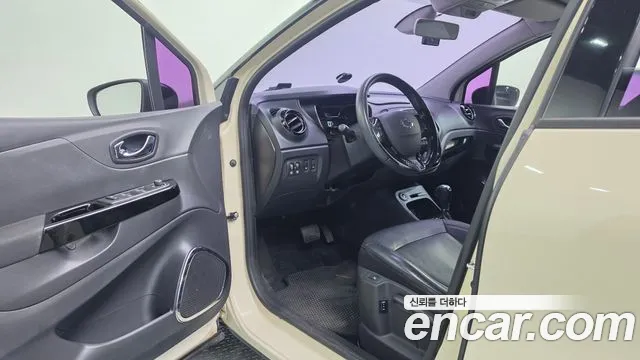 Renault-KoreaSamsung Captur 2015 thumb 11